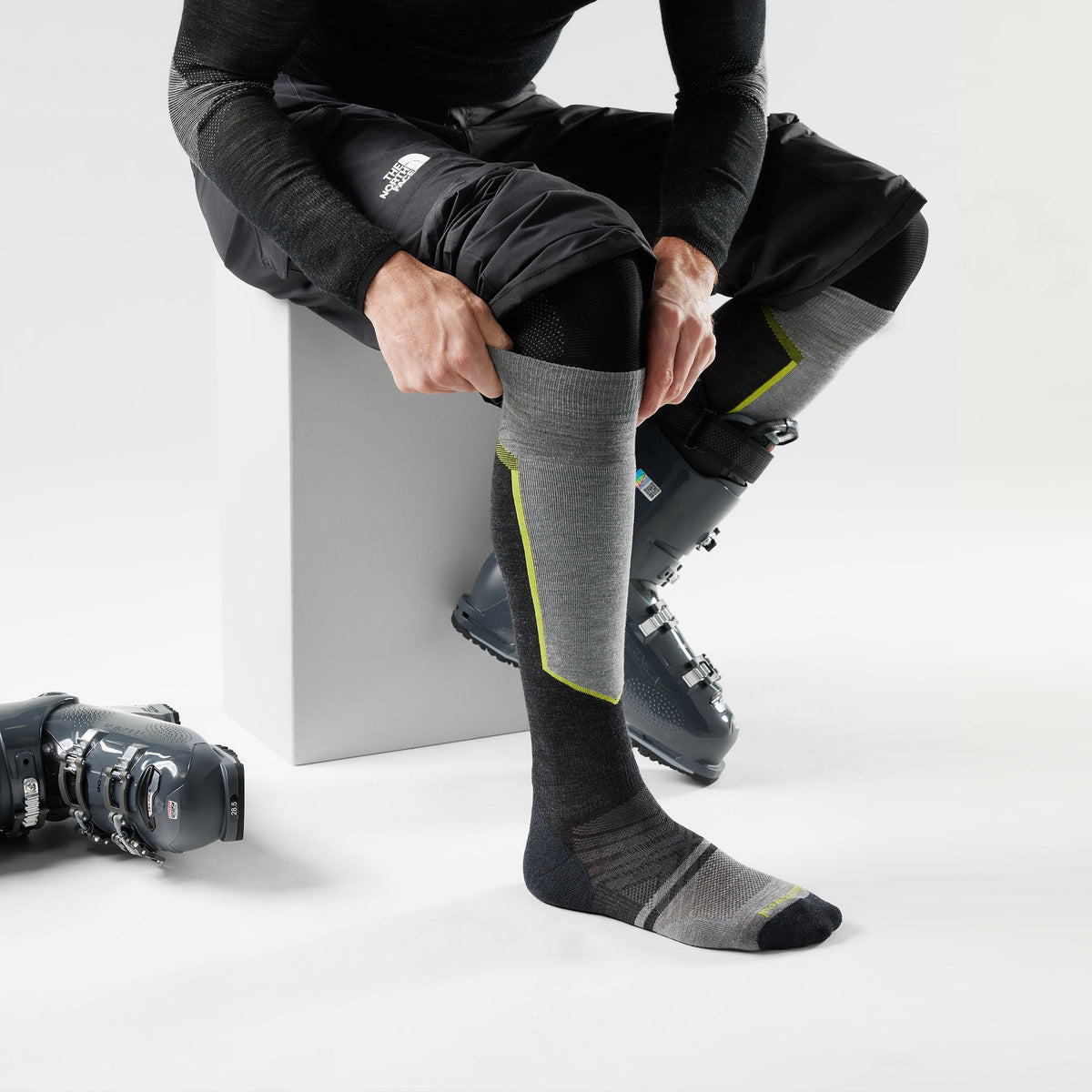 Smartwool SW002147, Charcoal, product view 2